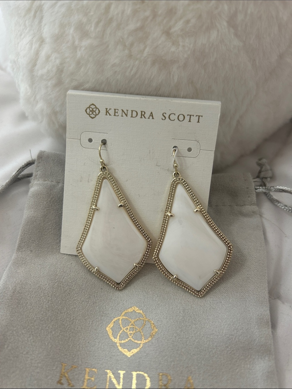 Kendra Scott Alexandra Gold Ivory Mother of Pearl Drop Earrings NWT